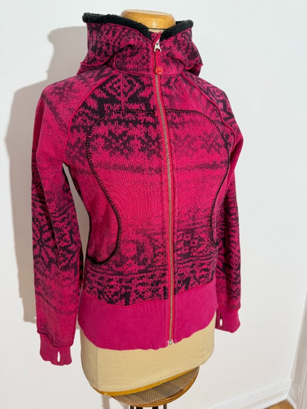 Lululemon Special Edition Pink Fair Isle Scuba Hoodie Faux Fur Lined Hood